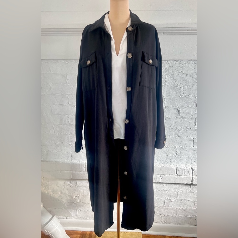 Electric And Rose Hamlin Black Sweatshirt Long Shacket Button Down Jacket NWT - Picture 3 of 12